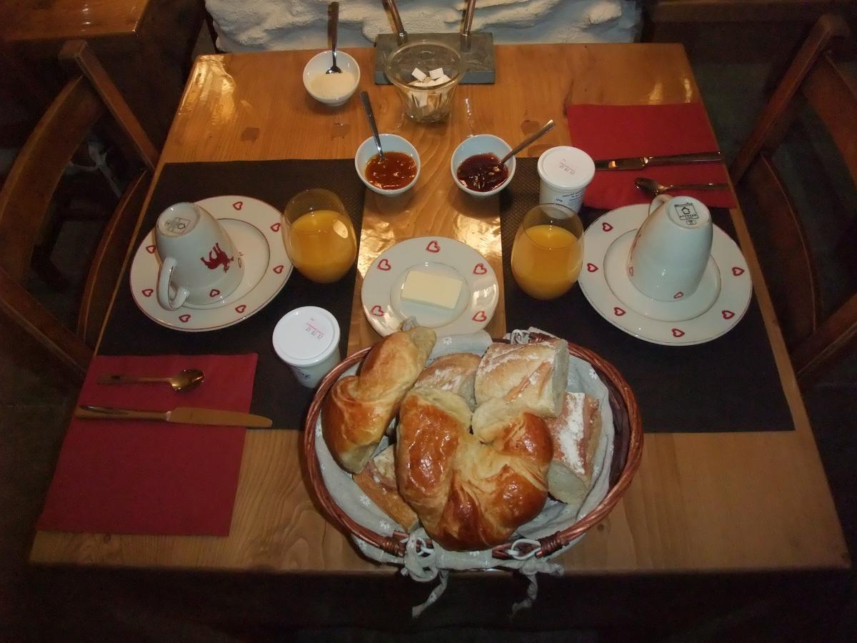 Tournon-sur-Rhône Le Domaine Du Grand Cellier Chambres D'Hotes En Savoie מראה חיצוני תמונה